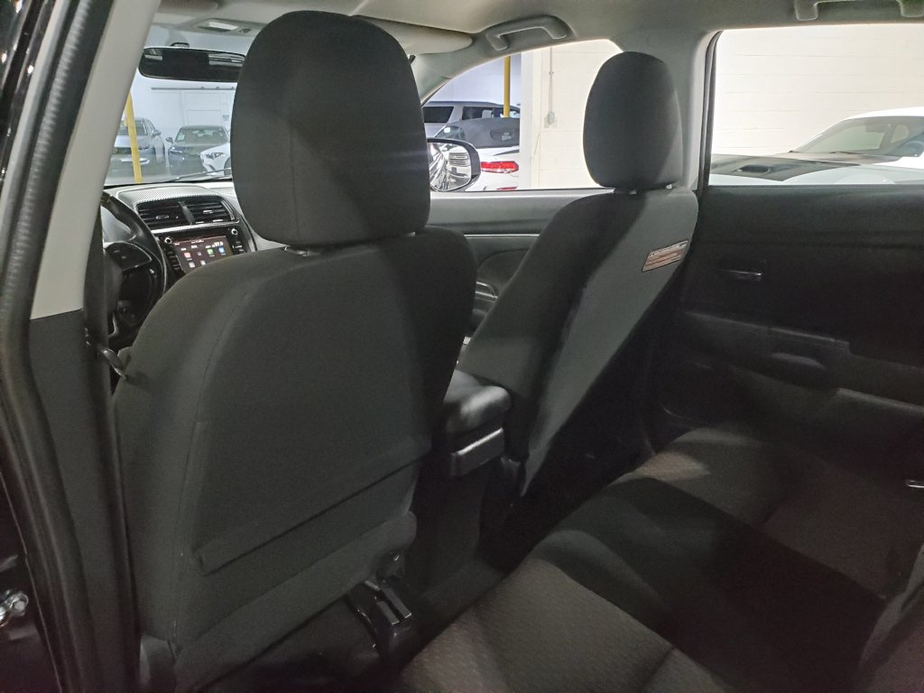 Used 2018 Mitsubishi Outlander Sport LE FWD image 22