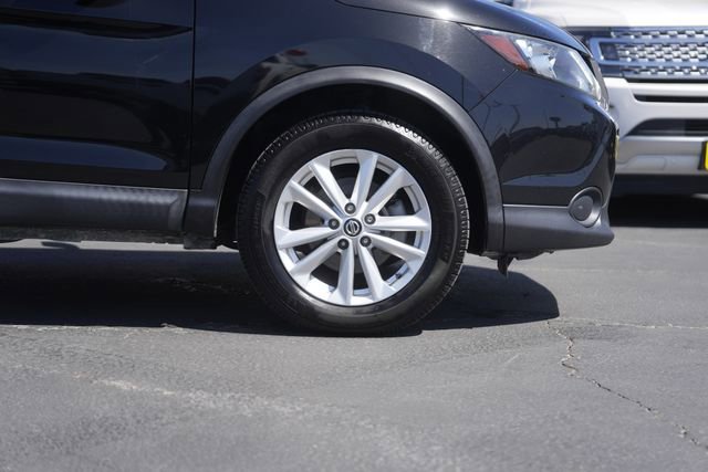 Used 2019 Nissan Rogue Sport S w/ Appearance Package image 4
