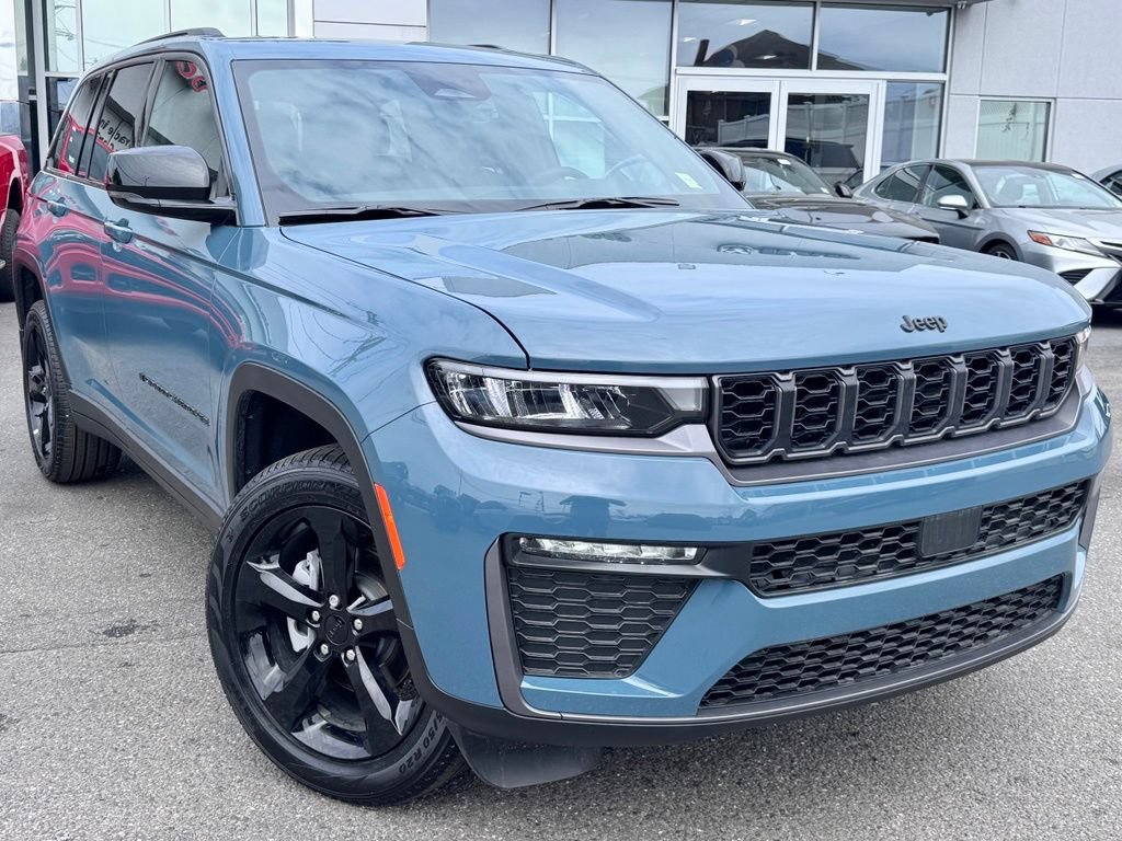 New 2026 Jeep Grand Cherokee Limited w/ Limited Altitude Package
