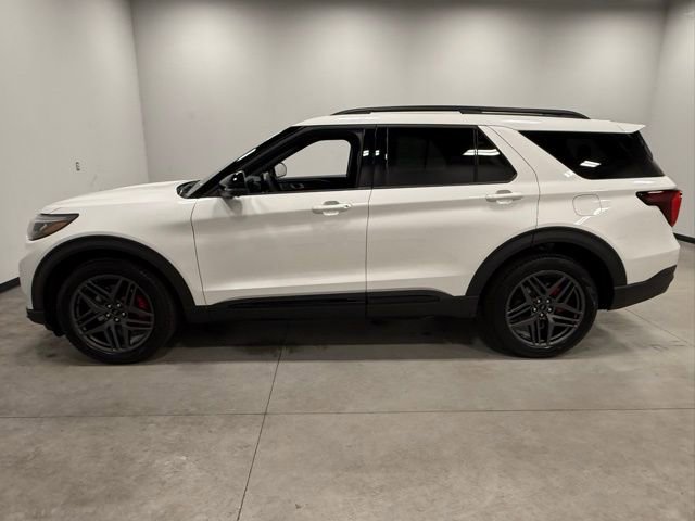 New 2026 Ford Explorer ST image 6