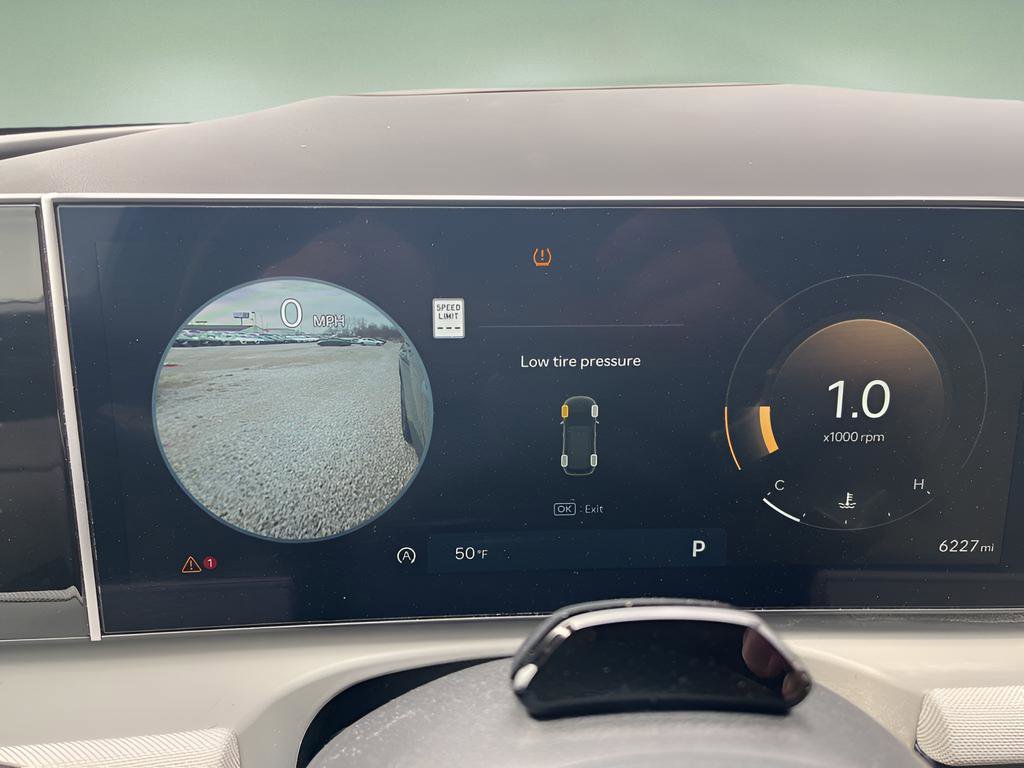 Used 2025 Hyundai Tucson Limited image 26