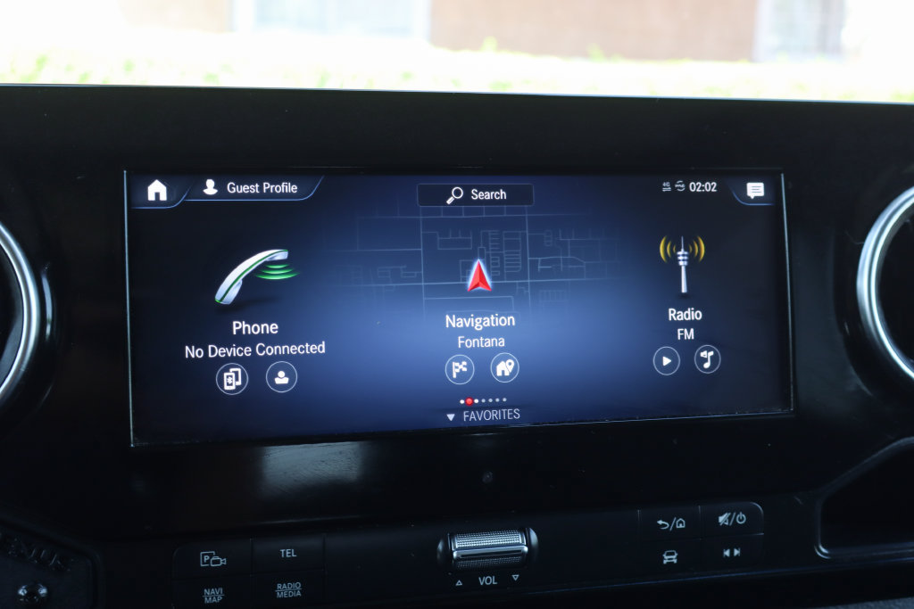 Used 2023 Mercedes-Benz Sprinter 2500 image 32