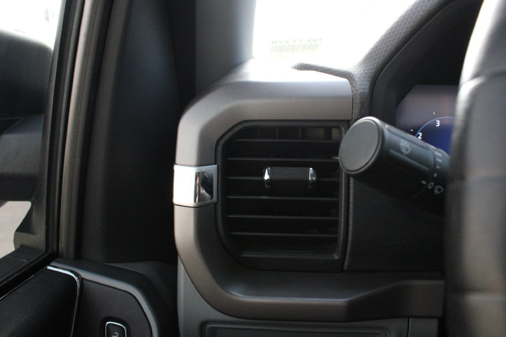 Used 2024 Ford F150 XLT AWD/4WD image 8