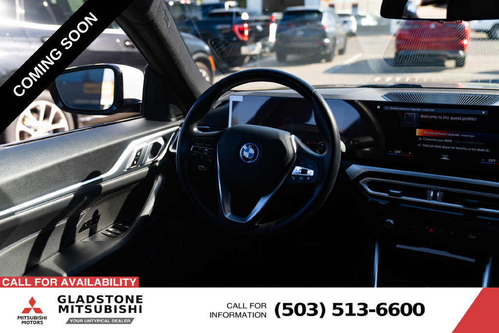 Used 2023 BMW i4 eDrive40 RWD image 8
