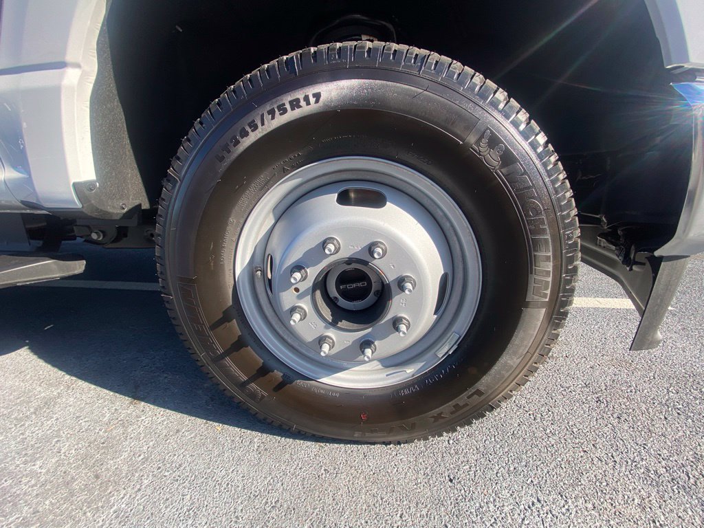 New 2026 Ford F350 XL w/ XL Chrome Package AWD/4WD image 30