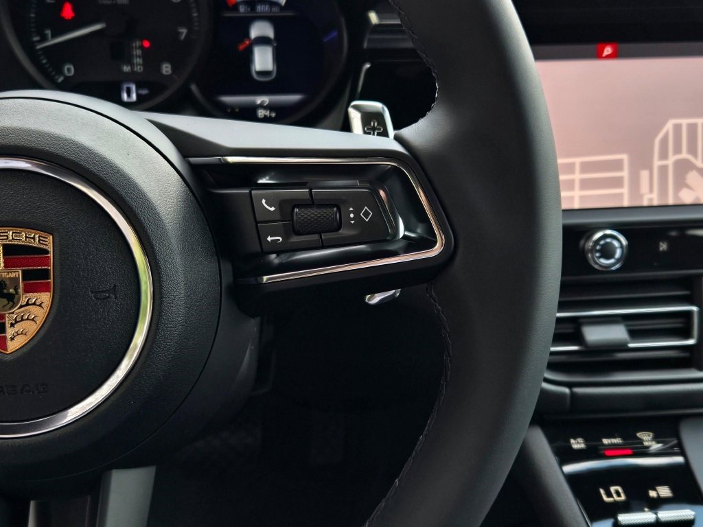 New 2026 Porsche Macan image 28