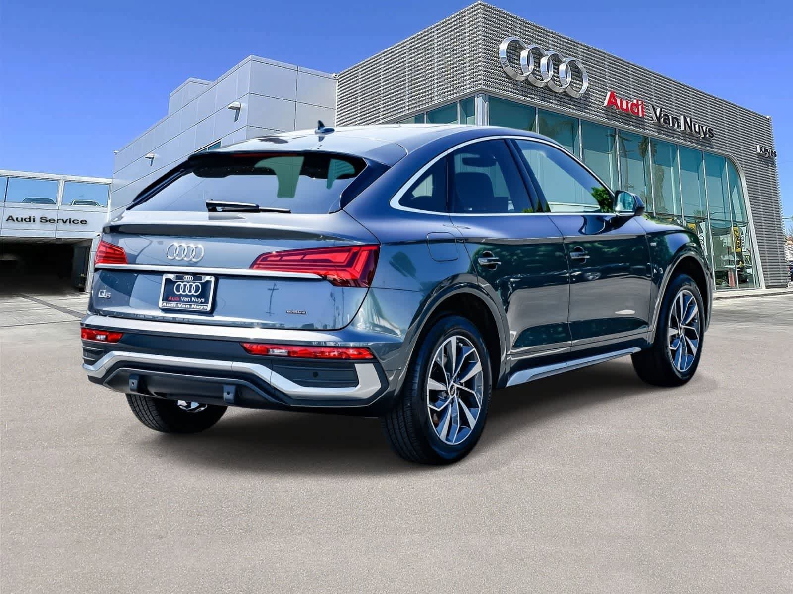 Used 2023 Audi Q5 2.0T Premium Plus w/ Premium Plus Package AWD/4WD image 4