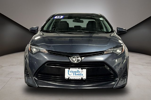 Used 2019 Toyota Corolla LE FWD image 2
