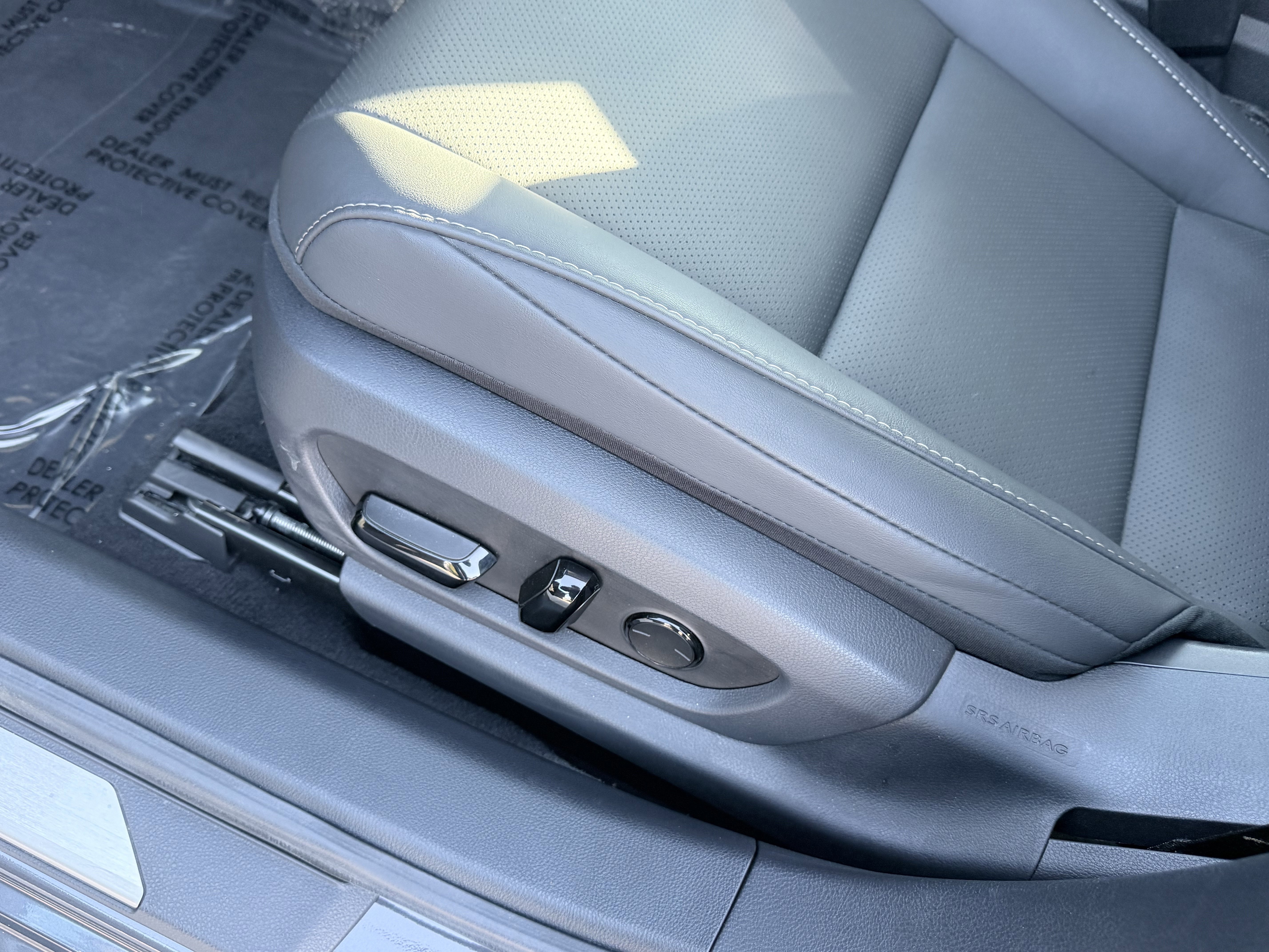 Used 2025 Lexus ES 300h ES 300h F SPORT Design w/ Premium Package image 67