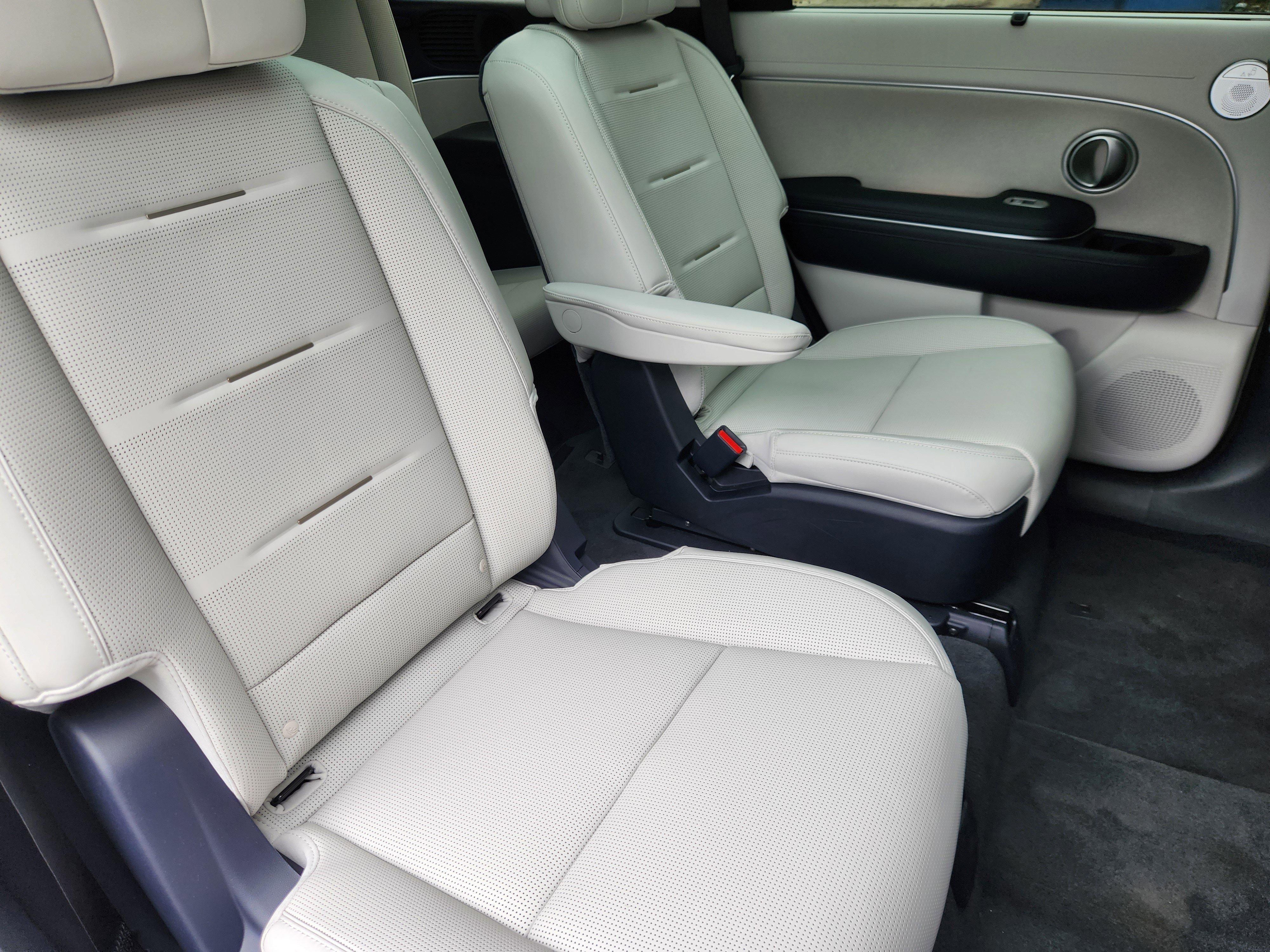 Used 2026 Hyundai Palisade Calligraphy AWD/4WD image 18