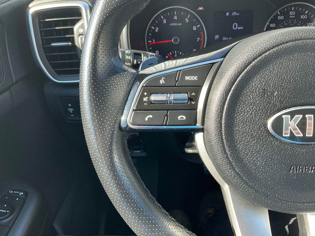 Used 2020 Kia Sportage S image 5
