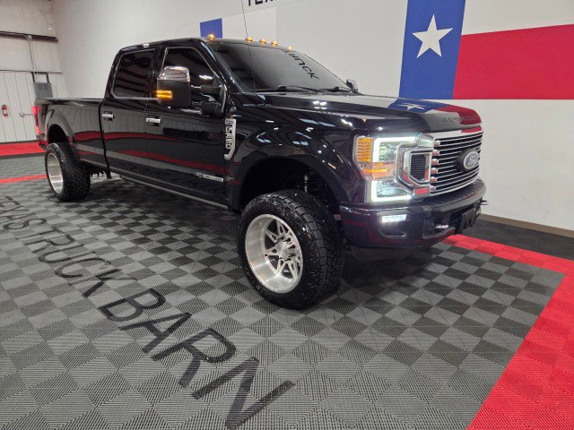 Used 2020 Ford F350 Limited w/ FX4 Off-Road Package image 24
