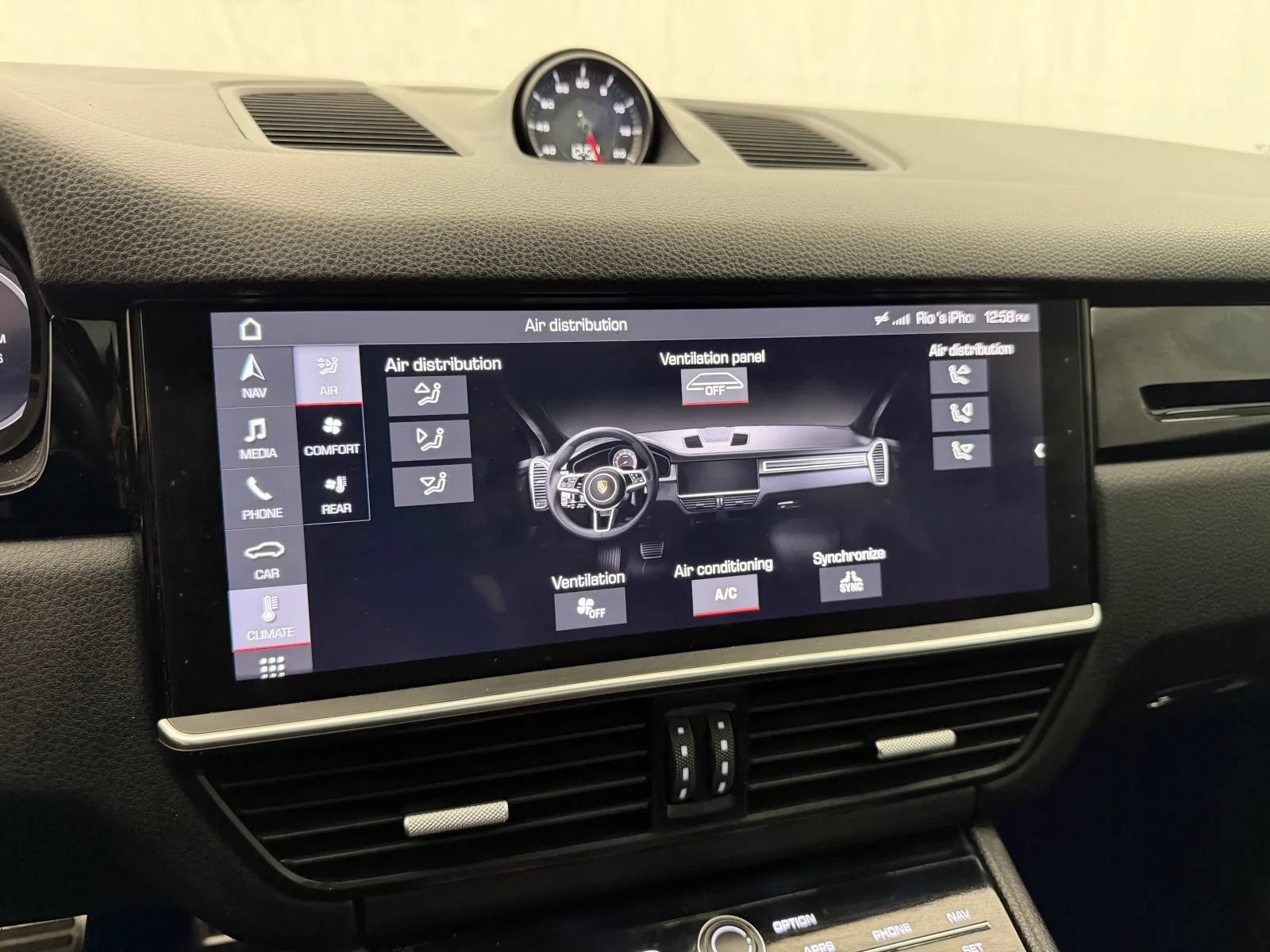 Used 2019 Porsche Cayenne S AWD/4WD image 28