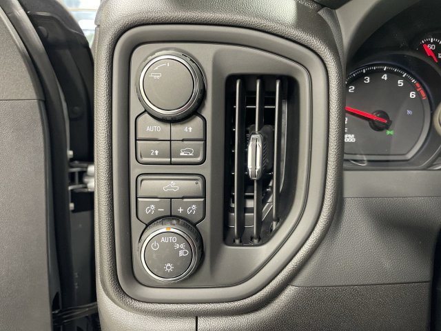 Used 2024 Chevrolet Silverado 1500 Custom w/ Rally Edition AWD/4WD image 38
