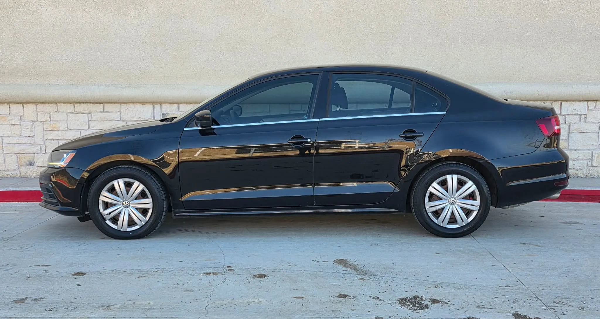 Used 2017 Volkswagen Jetta S FWD image 6