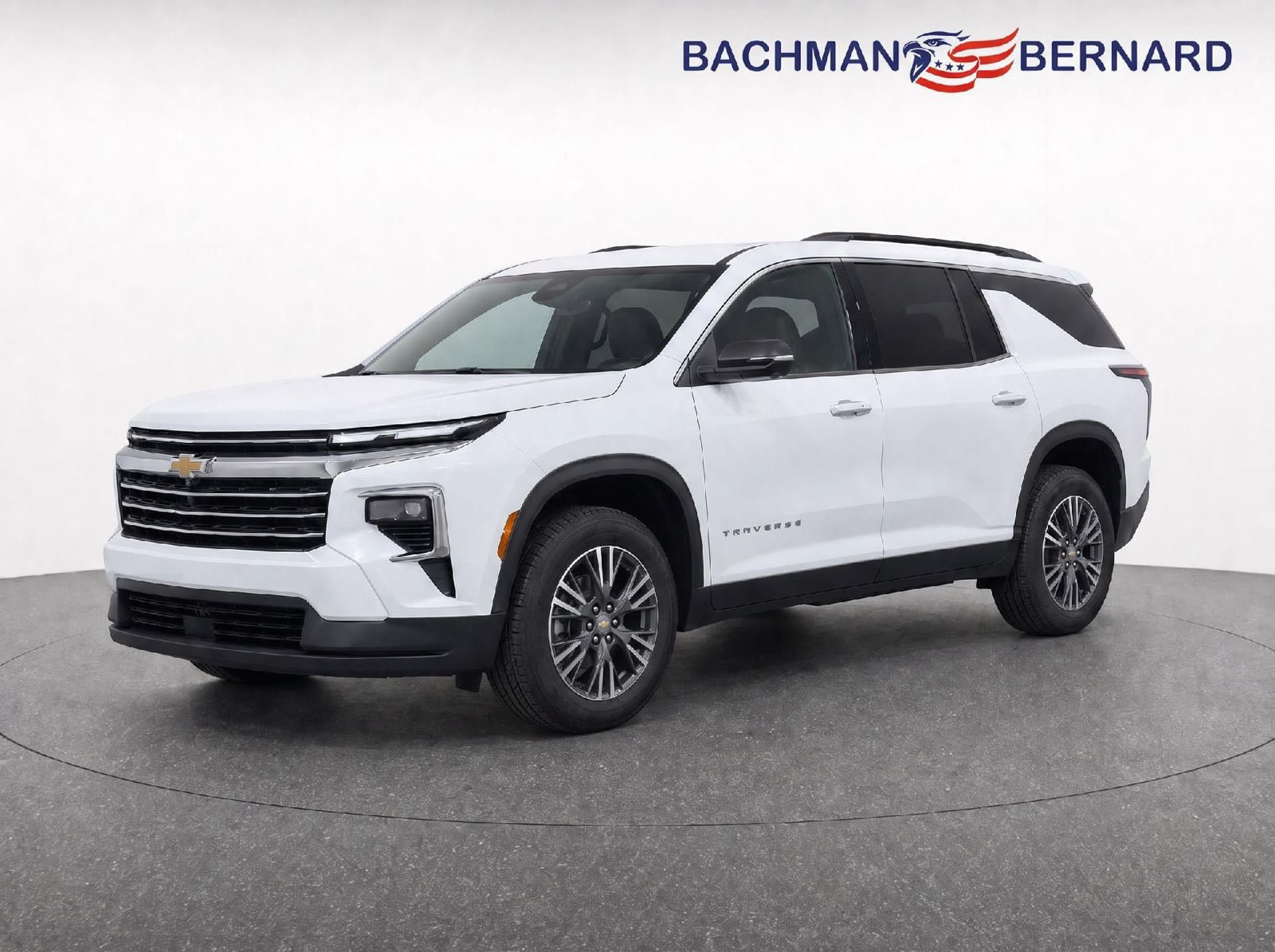 Used 2026 Chevrolet Traverse LT w/ Driver Confidence Package FWD image 3