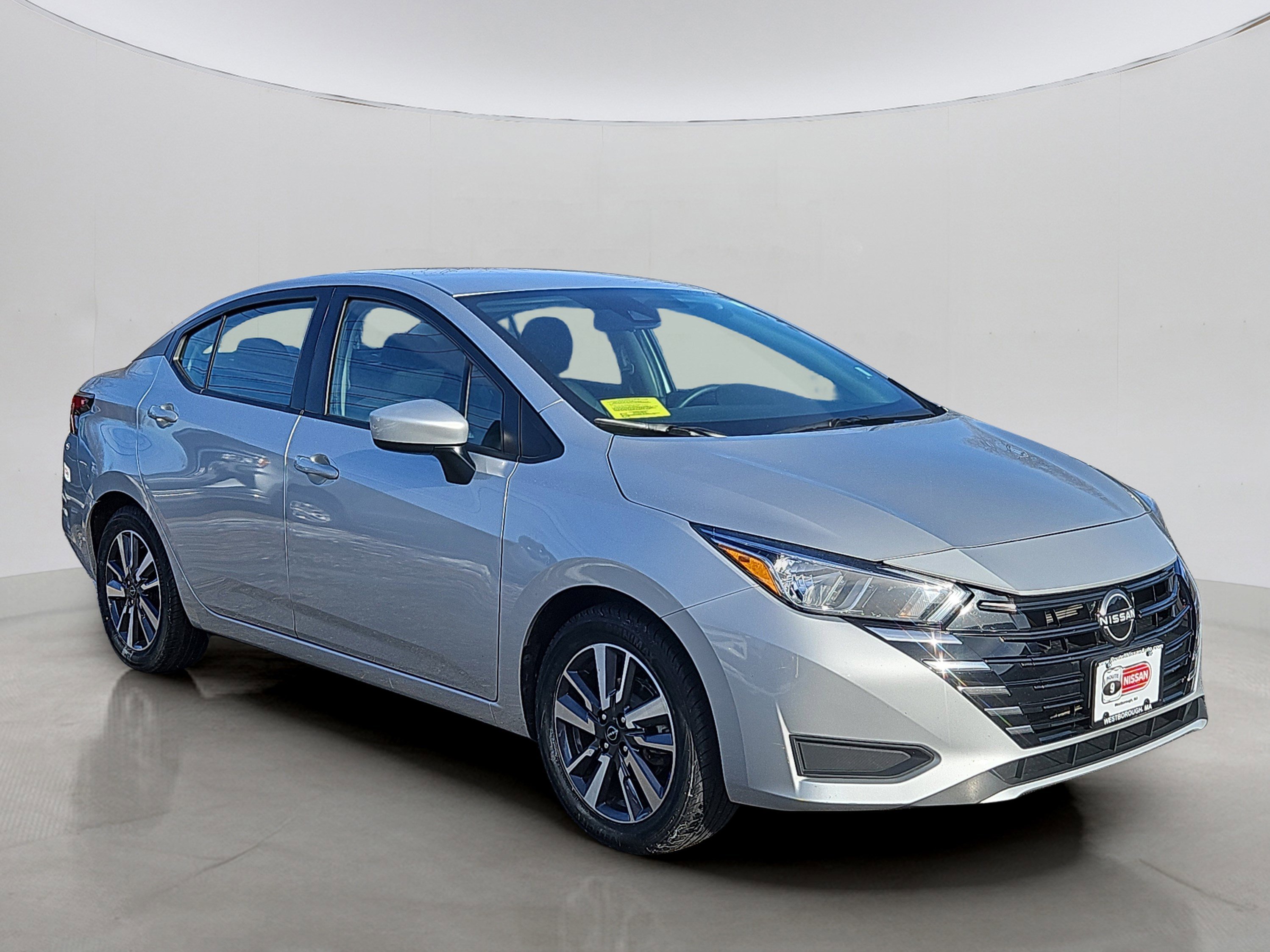 Used 2023 Nissan Versa SV image 22