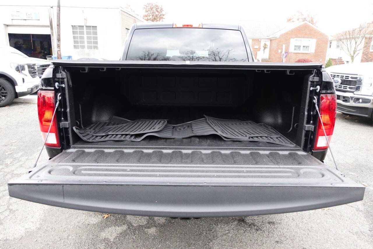 Used 2023 RAM 1500 Express w/ Wheel & Sound Group image 22