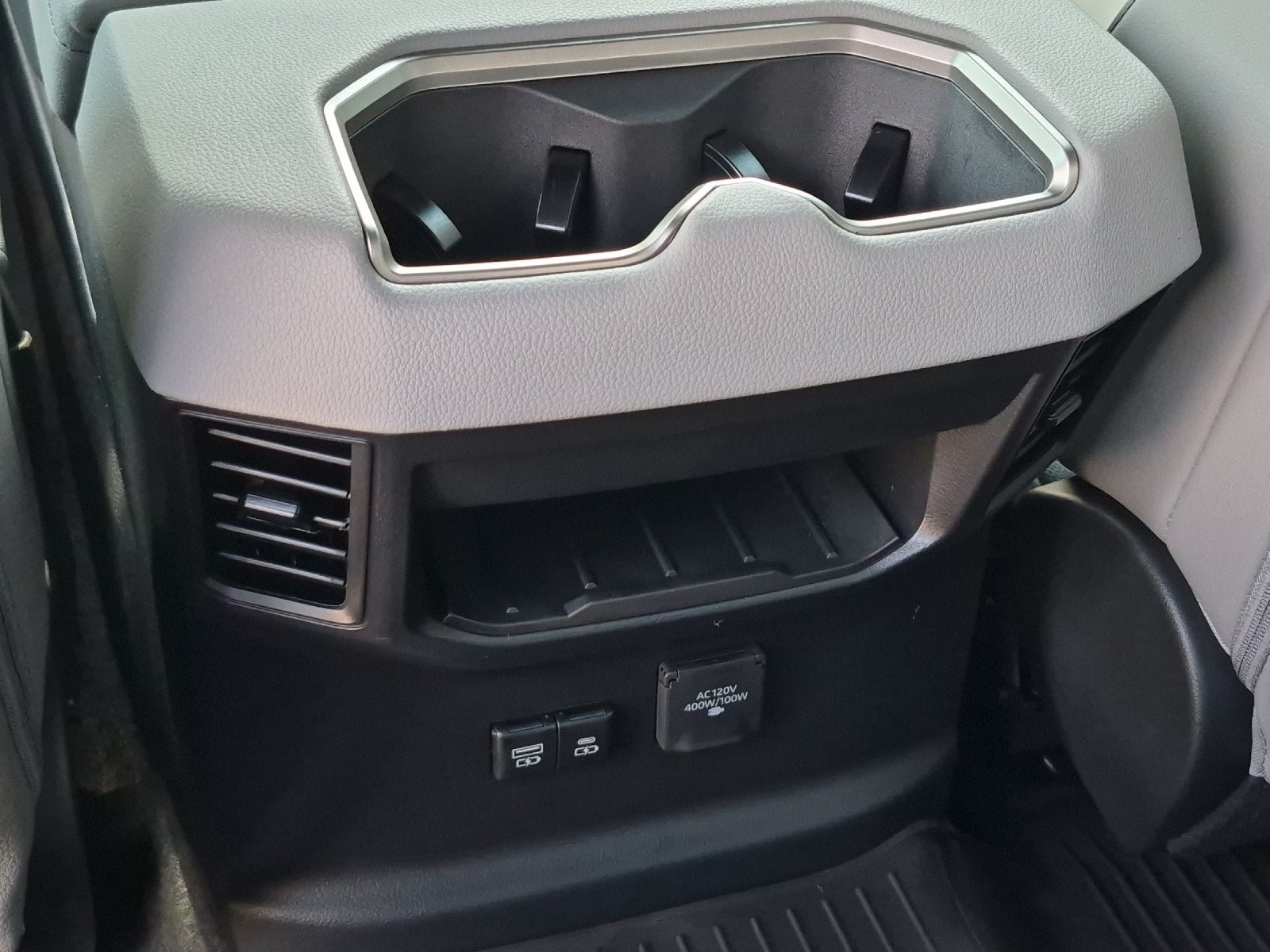 New 2026 Toyota Tundra Limited AWD/4WD image 14