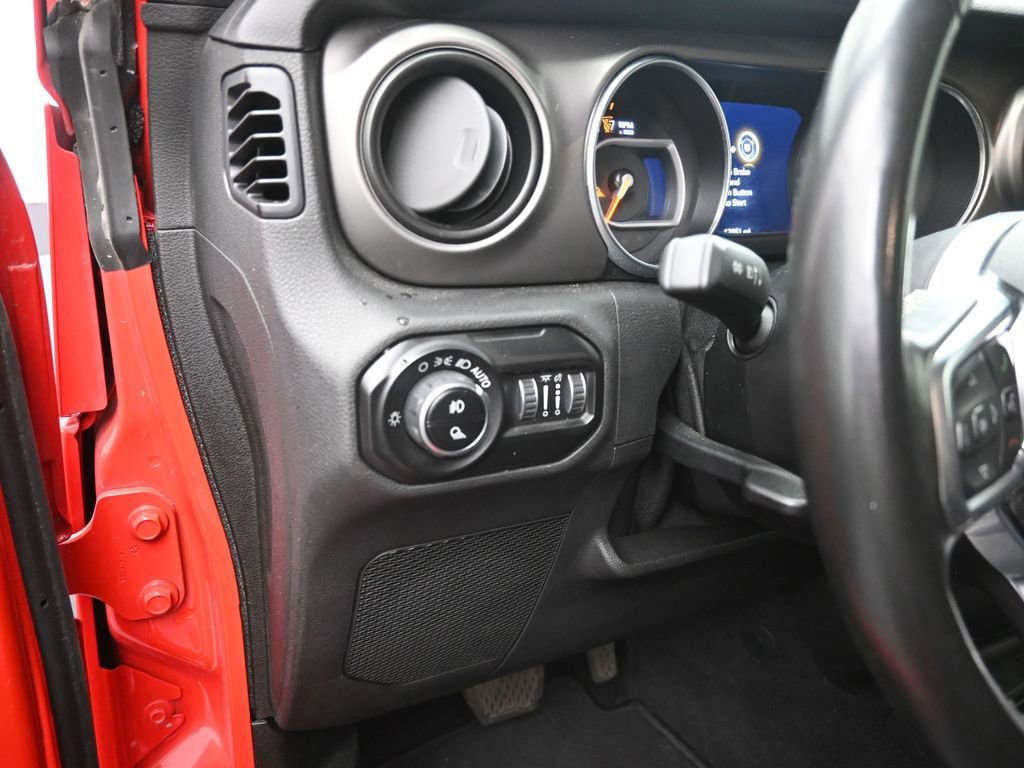 Used 2020 Jeep Gladiator Sport w/ Quick Order Package 24S image 21