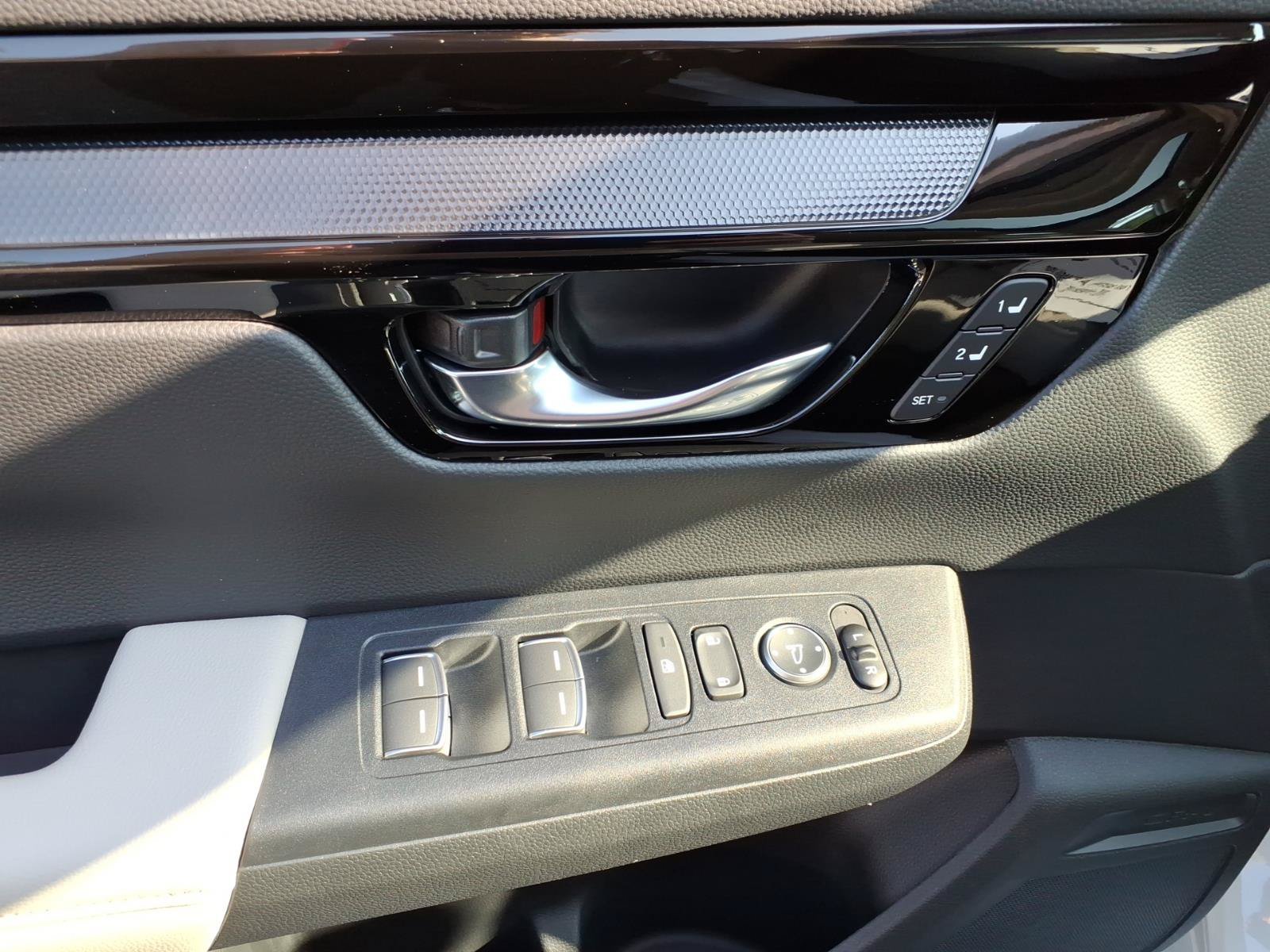 Certified 2026 Honda CR-V EX-L image 13