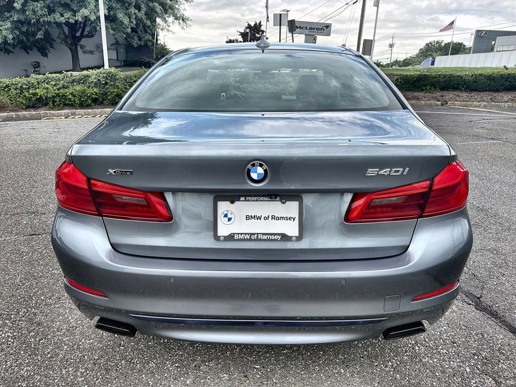 Used 2019 BMW 540i xDrive w/ Premium Package AWD/4WD image 13