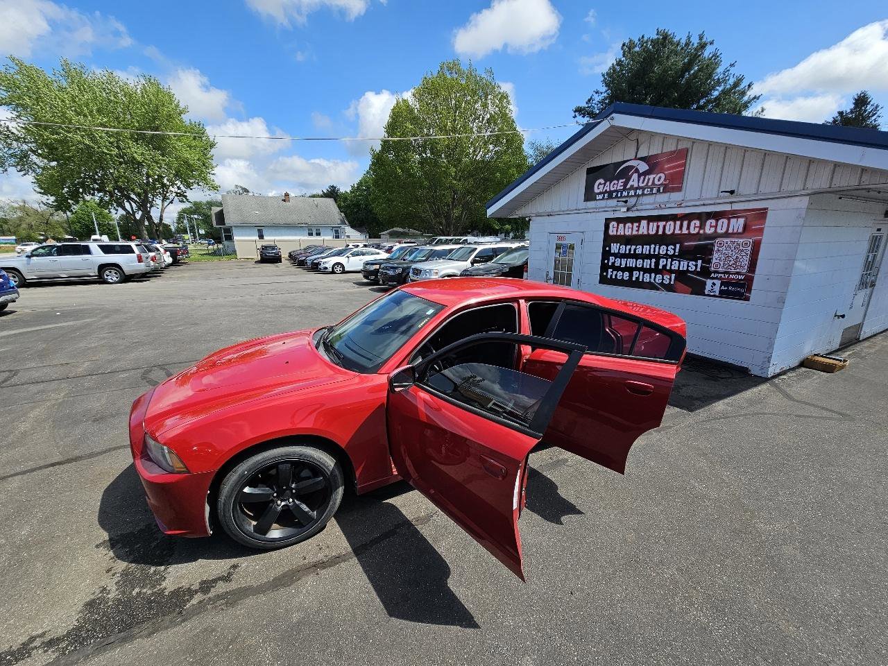 Used 2011 Dodge Charger SE RWD image 24