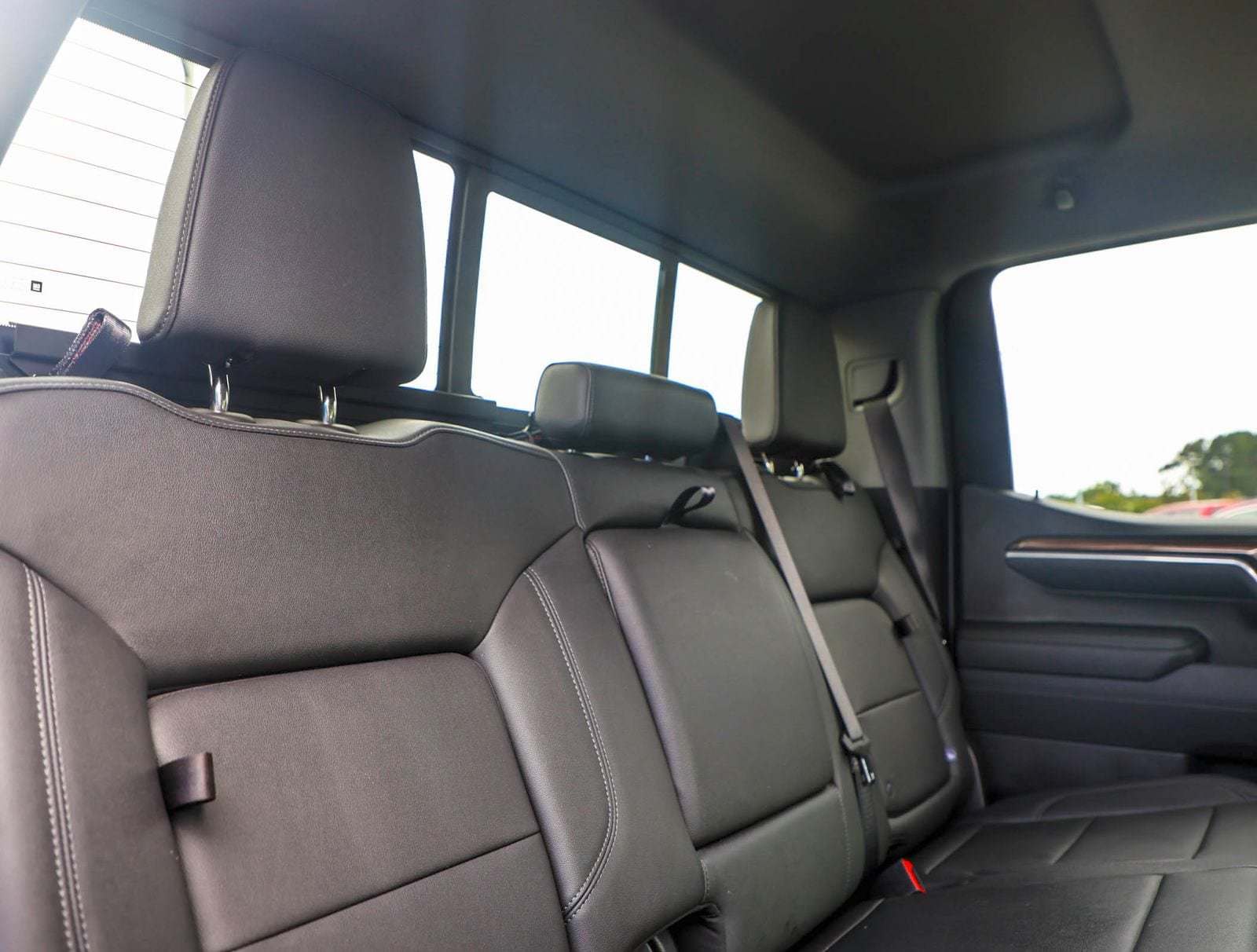 Used 2025 Chevrolet Silverado 1500 RST w/ Convenience Package II AWD/4WD image 12