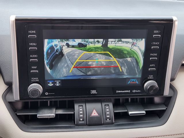 Used 2019 Toyota RAV4 XLE Premium FWD image 13