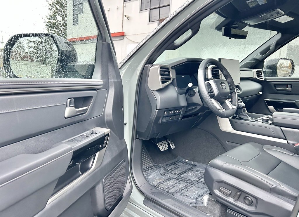 New 2026 Toyota Tundra Limited image 9