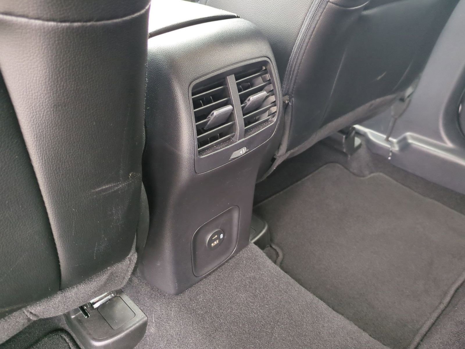 Used 2022 Ford Escape SEL FWD image 22