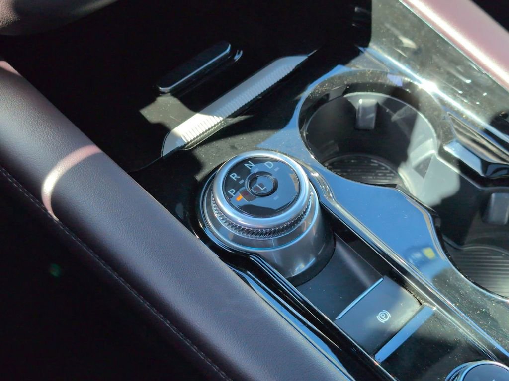 Used 2025 Ford Explorer Platinum w/ LUX Leather Package image 20