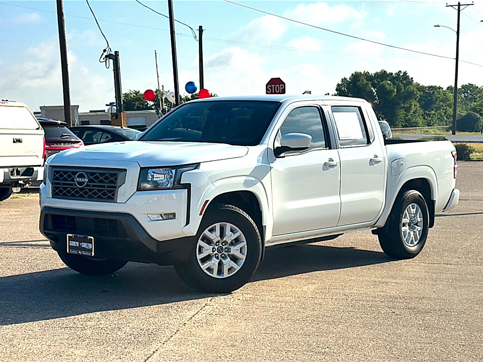 Used 2024 Nissan Frontier SV w/ SV Convenience Package RWD image 2