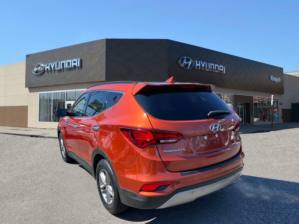 Used 2017 Hyundai Santa Fe Sport image 5