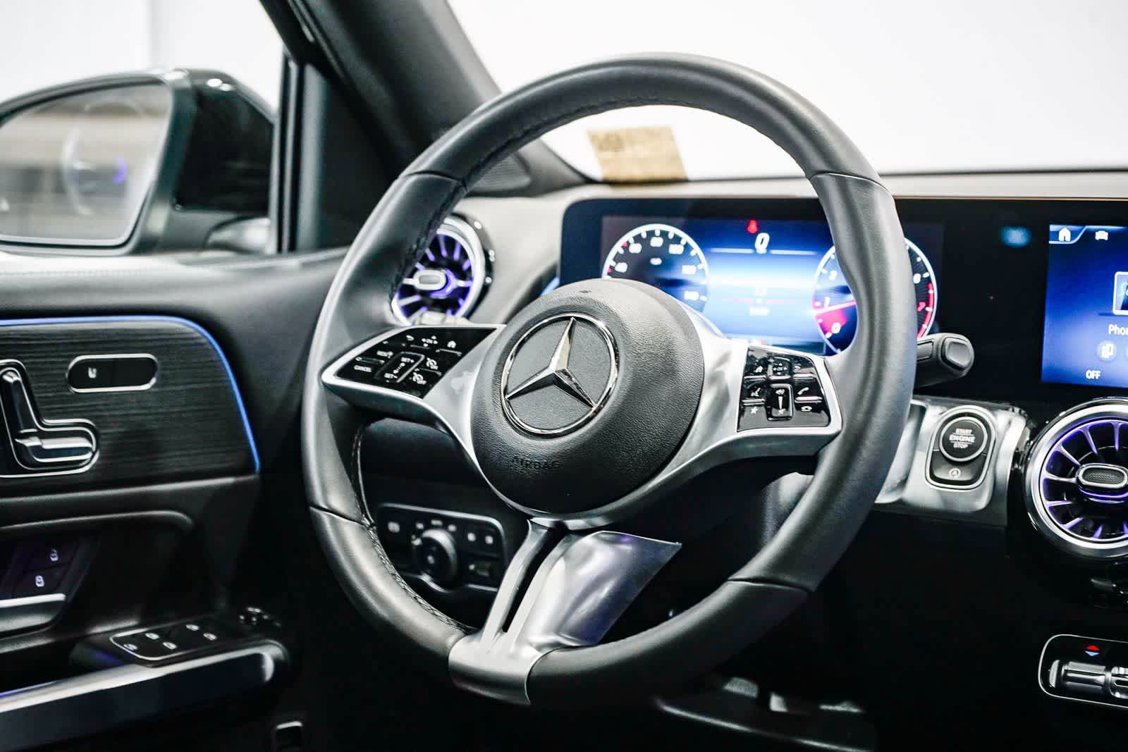 Used 2026 Mercedes-Benz GLB 250 image 15