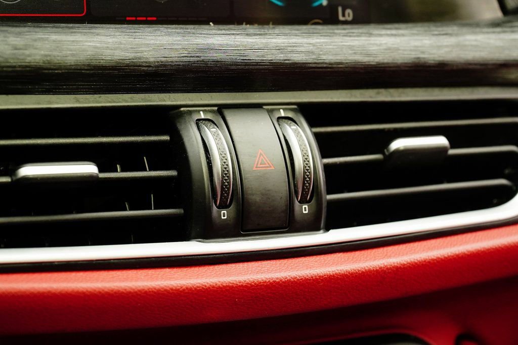 Used 2021 Alfa Romeo Stelvio Sprint w/ Sun & Sound Package image 16