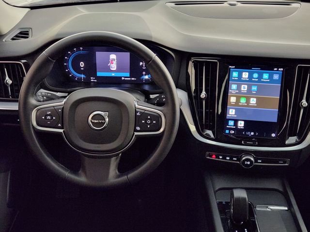 Used 2024 Volvo S60 B5 Core image 27