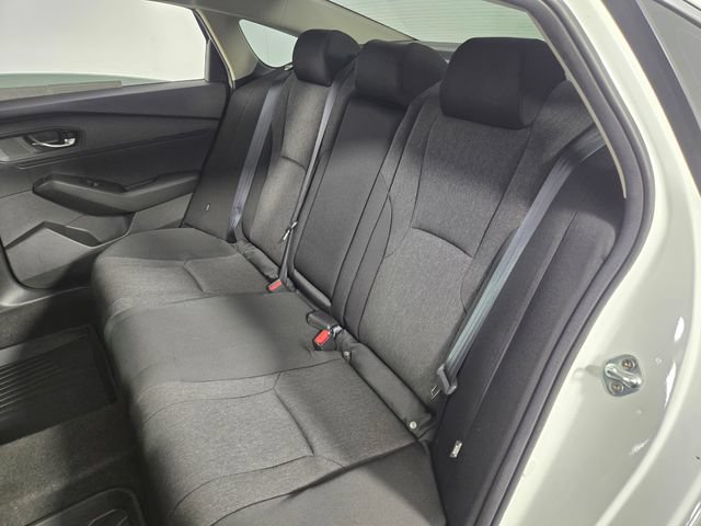 Used 2023 Honda Accord EX image 16