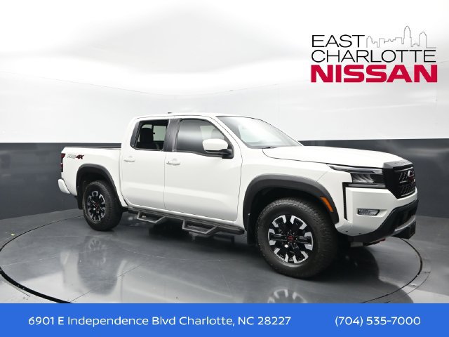 Certified 2023 Nissan Frontier PRO-4X w/ Technology Package AWD/4WD image 1