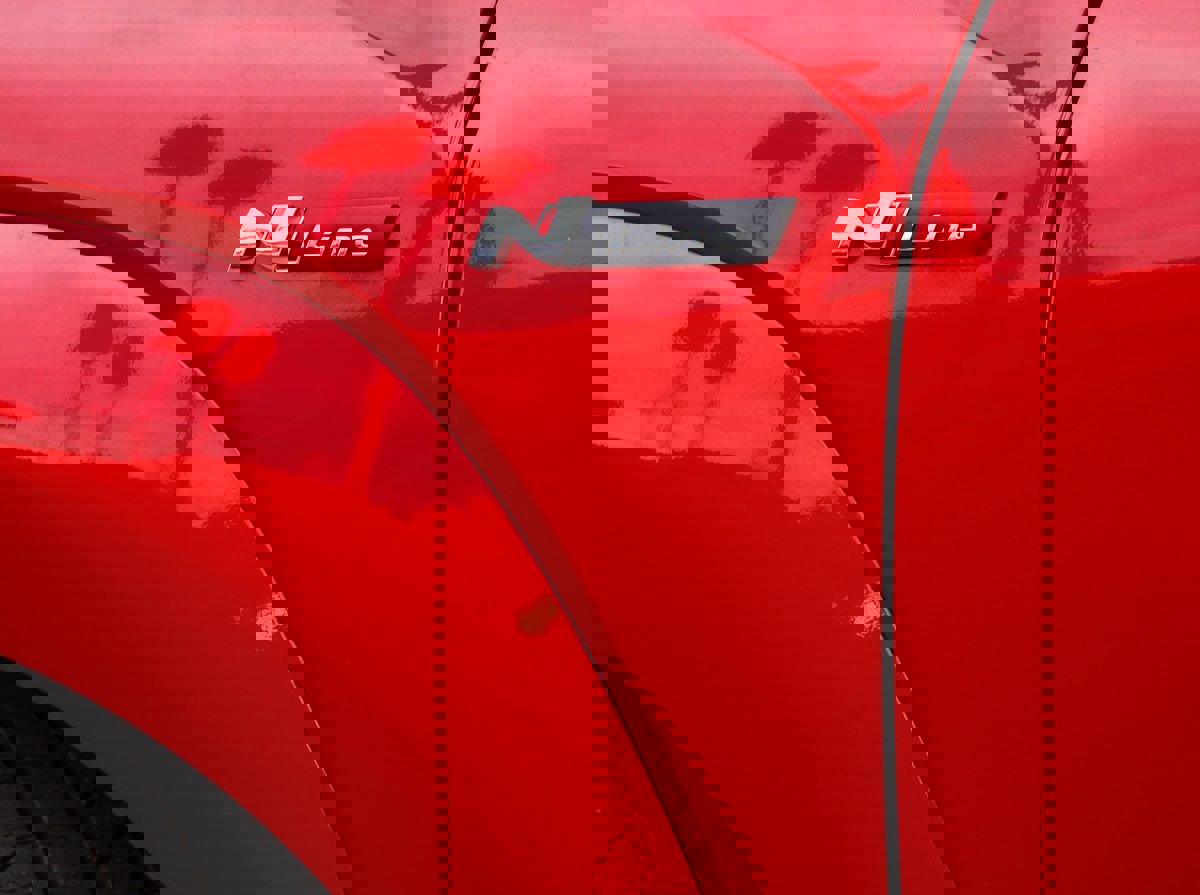 Used 2022 Hyundai Kona N Line w/ Tech Package image 7