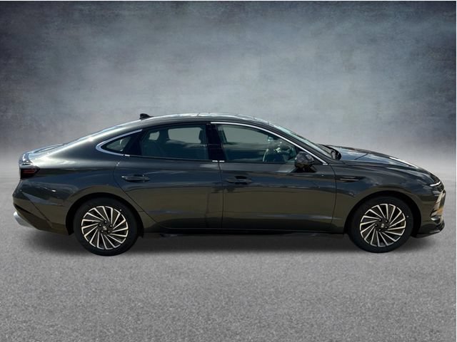 New 2026 Hyundai Sonata Limited FWD image 11