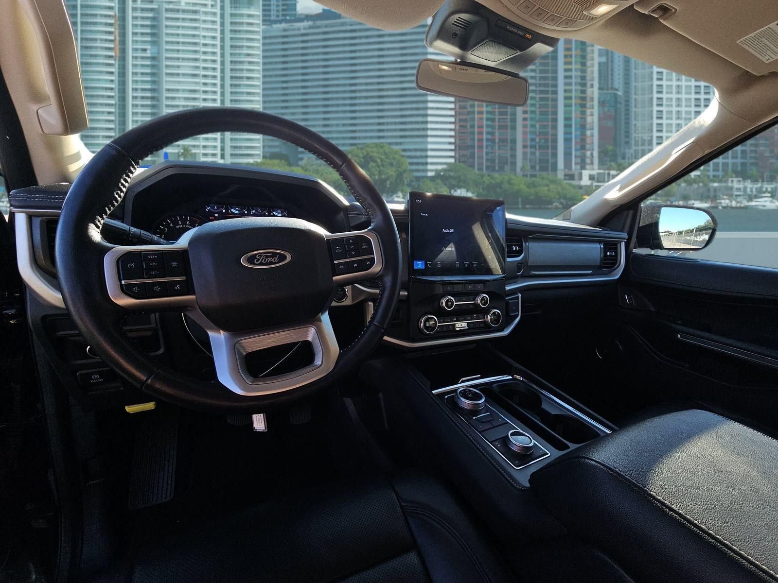 Used 2024 Ford Expedition Max XLT AWD/4WD image 10