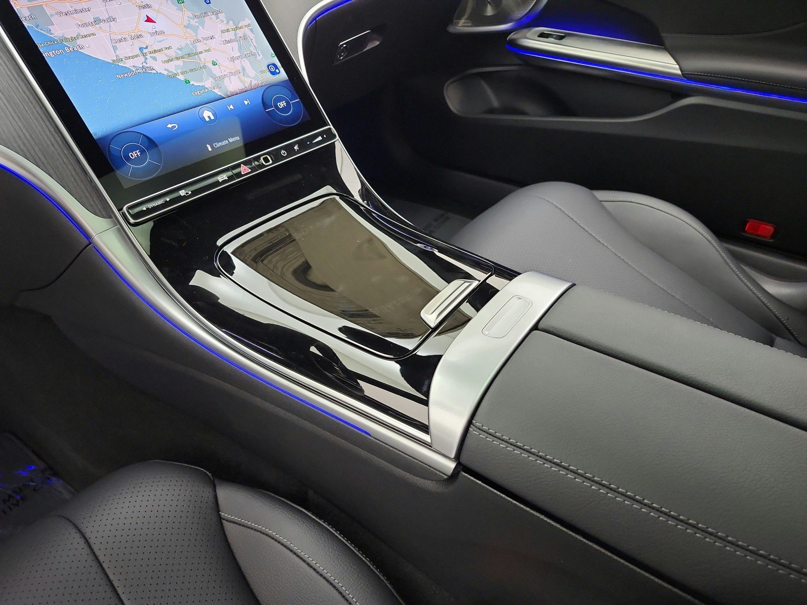 New 2026 Mercedes-Benz CLE 300 4MATIC Coupe image 10