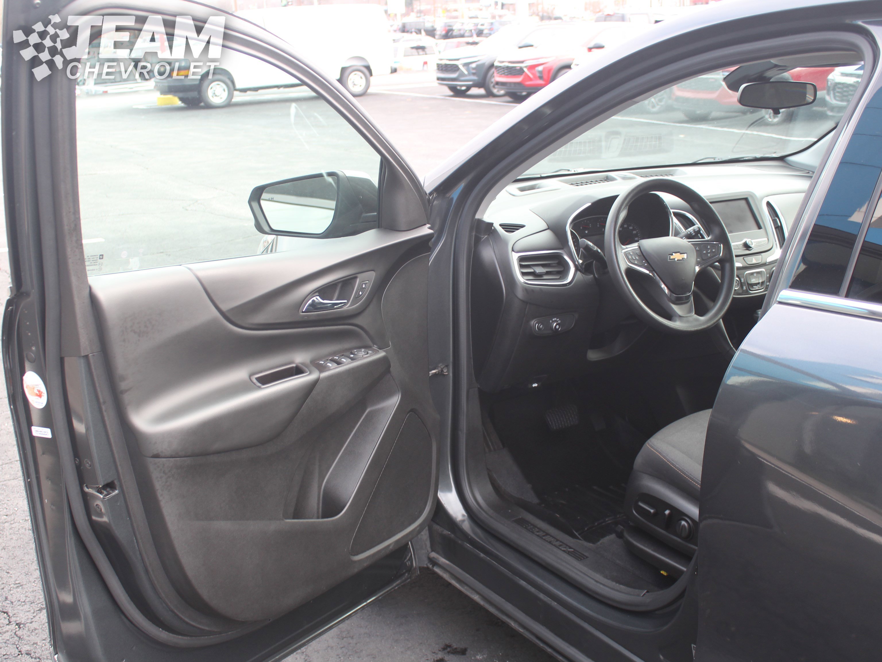 Used 2020 Chevrolet Equinox LT image 10