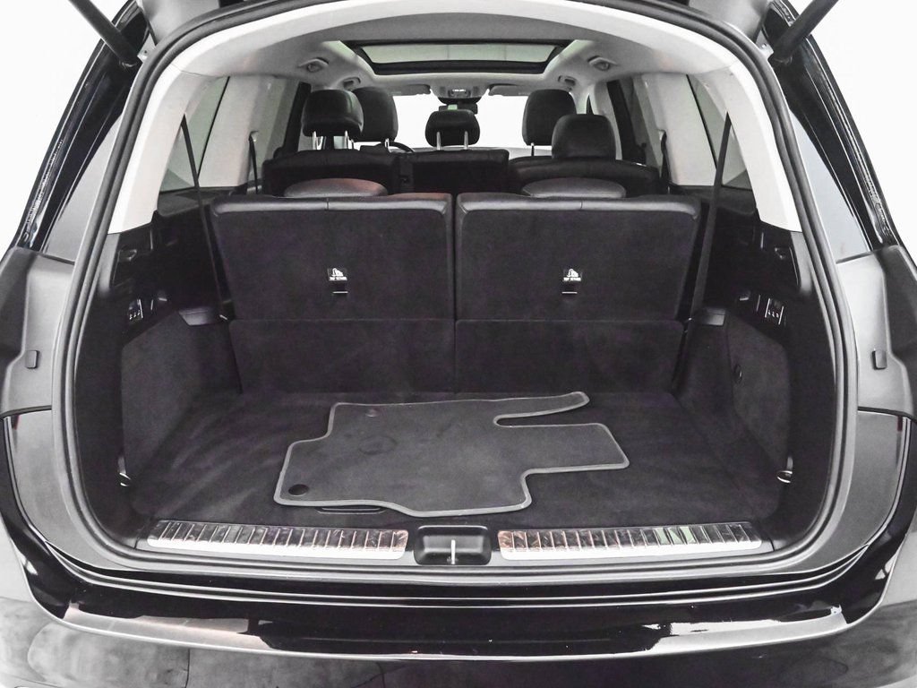 Used 2024 Mercedes-Benz GLS 450 4MATIC image 40