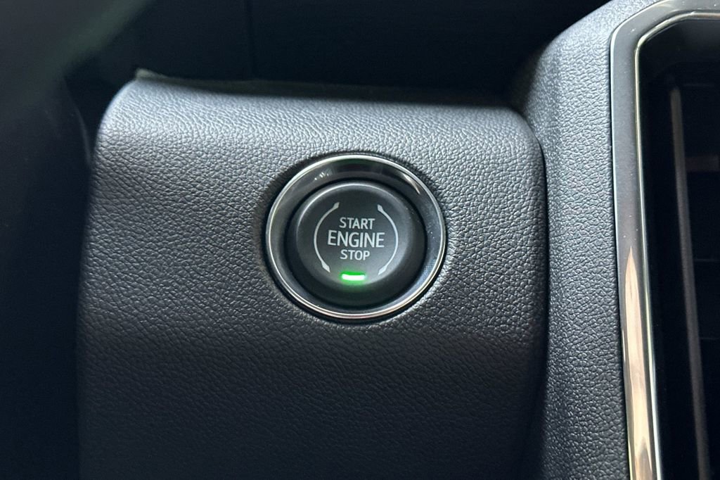 New 2025 GMC Acadia Elevation w/ Elevation Premium Package FWD image 21