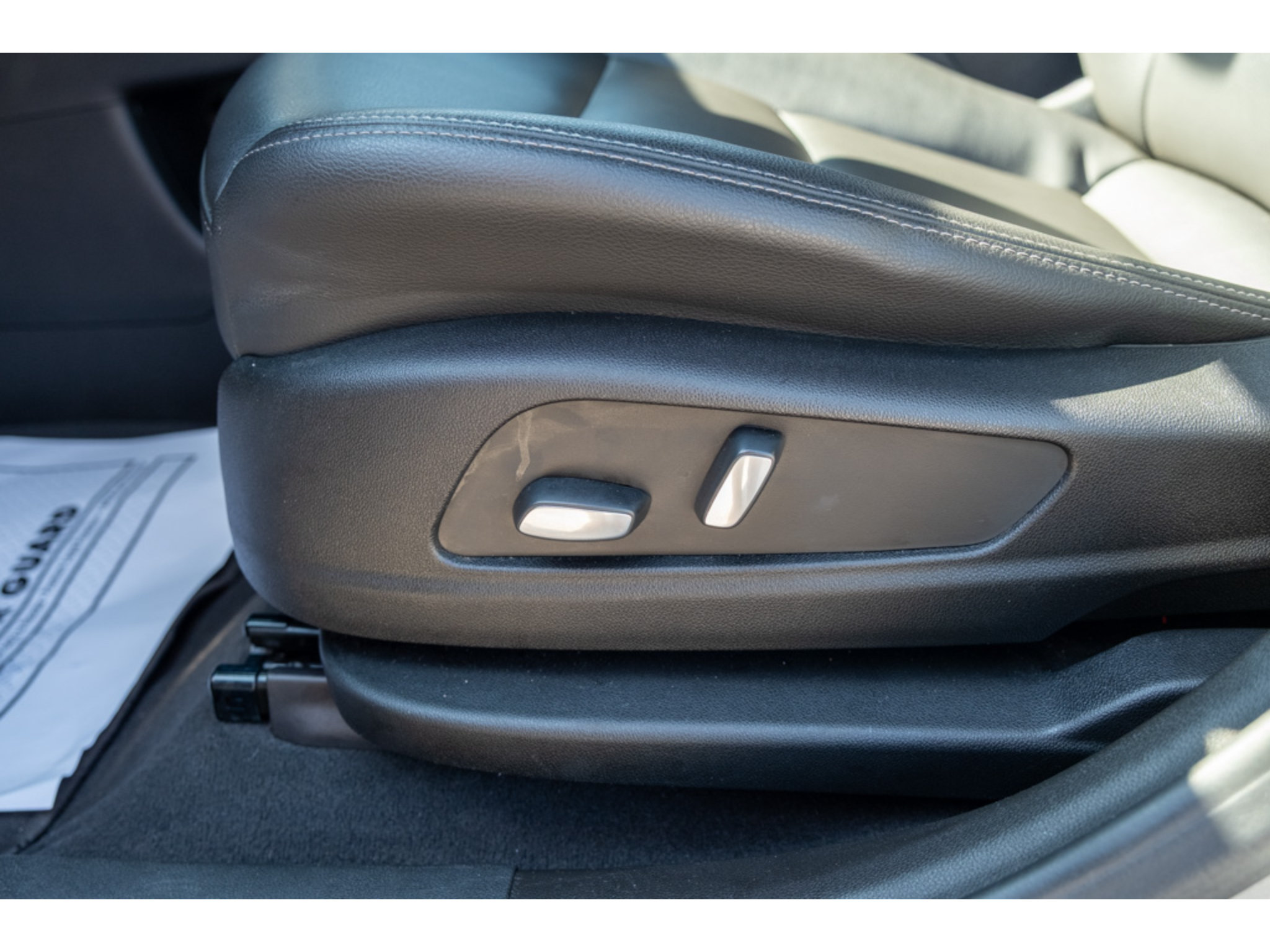 Used 2023 Cadillac XT6 Luxury FWD image 15
