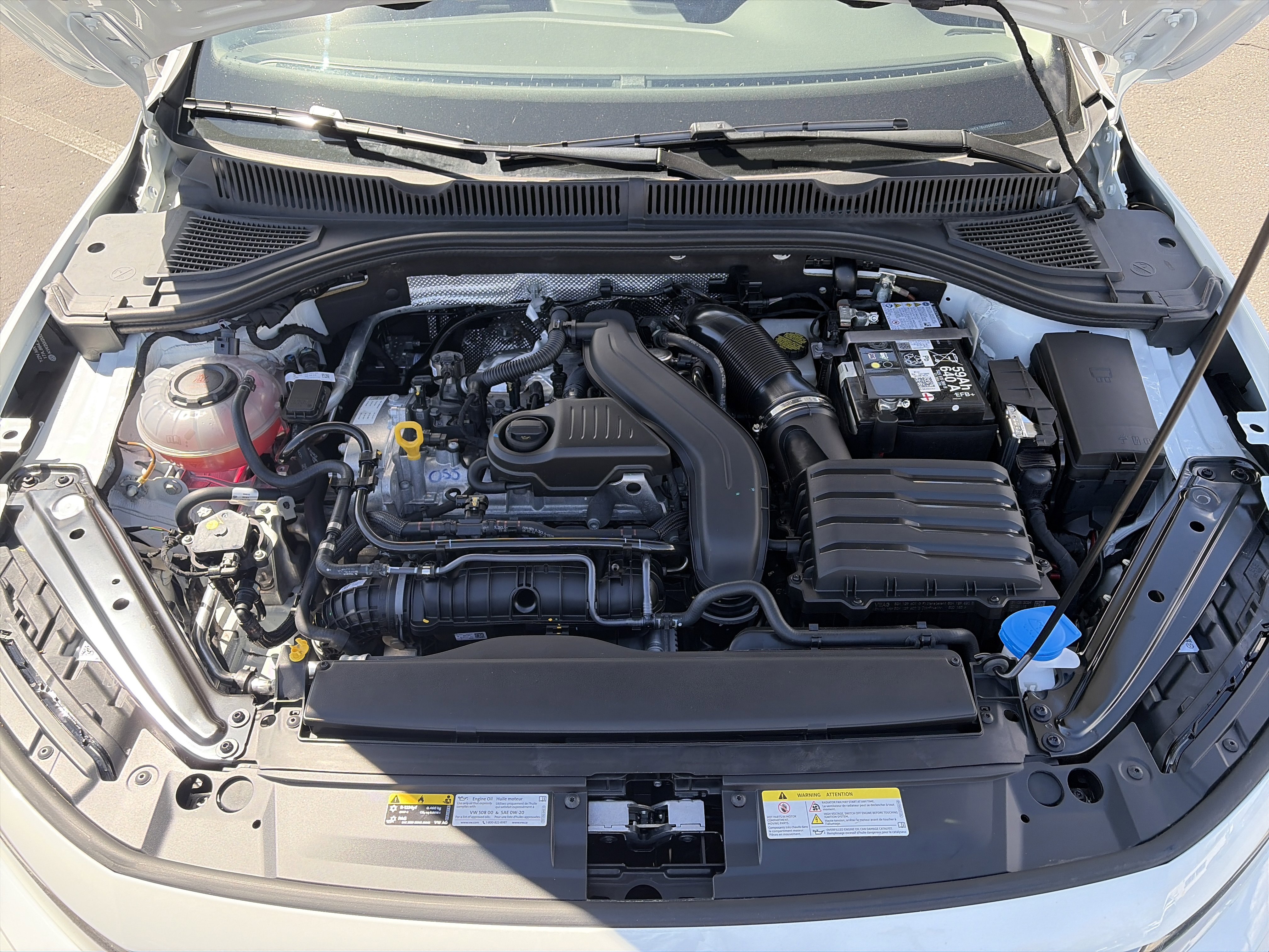 Certified 2025 Volkswagen Jetta S FWD image 28