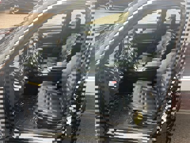 Used 2013 Mercedes-Benz C 300 4MATIC Sedan image 9