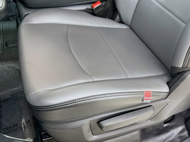 Used 2025 RAM 5500 Tradesman image 17